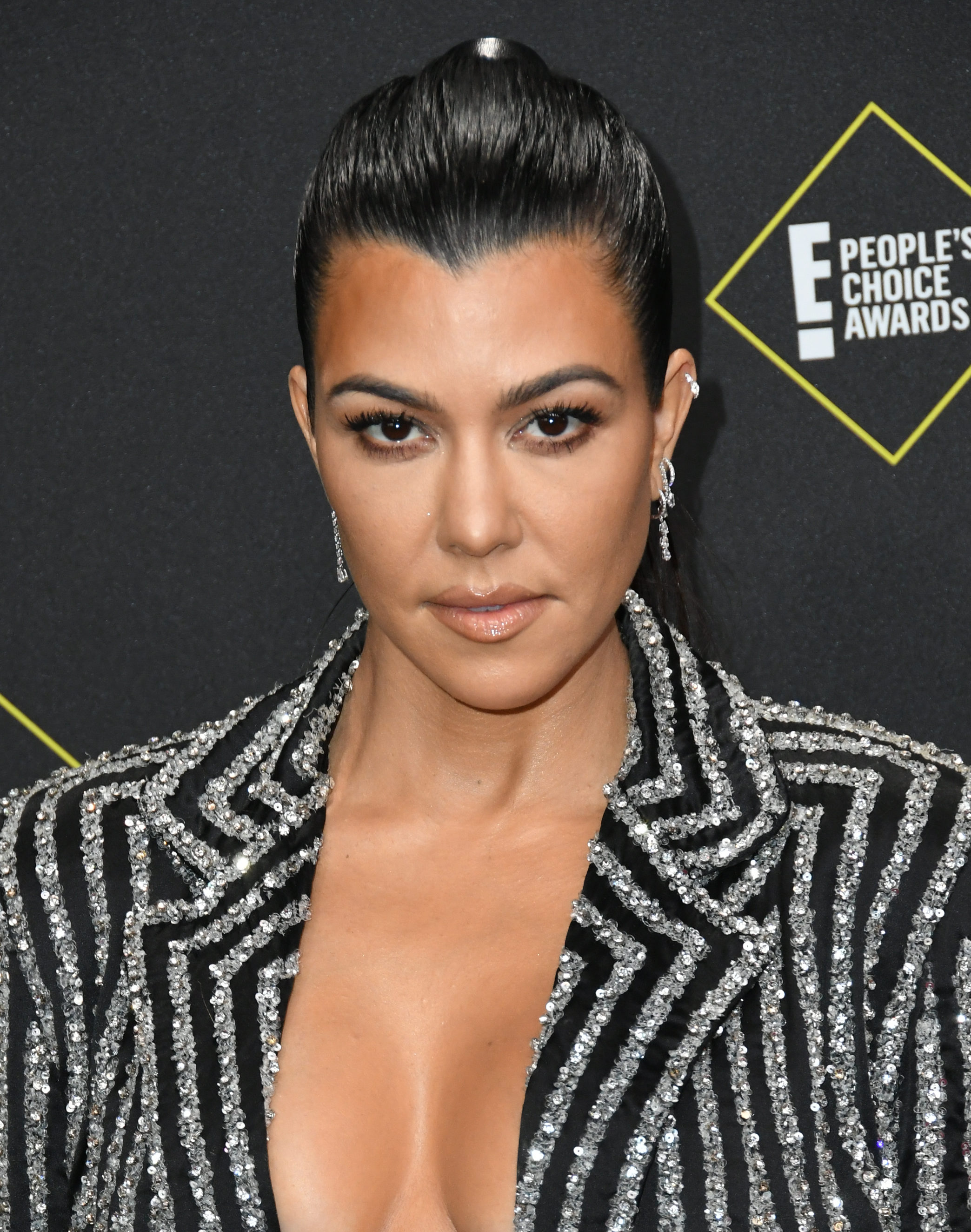 Kourtney Kardashian și Travis Barker au devenit părinți. Ce nume inedit au ales pentru bebeluș