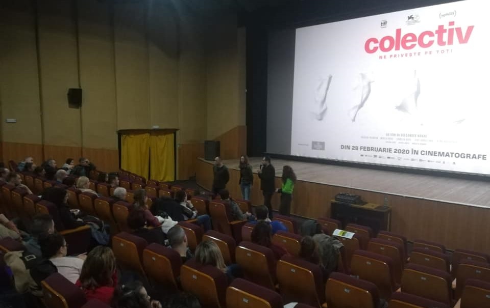 Un film despre presă trezește atenția unei generații care n-a ținut în mână un ziar, nu se uită la TV, „dar vrem să ne implicăm”
