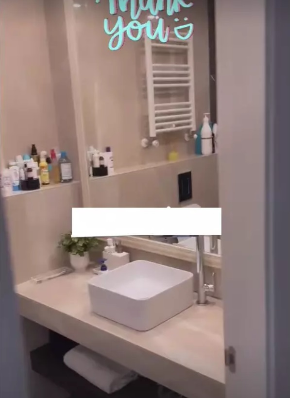 Imagini cu apartamentul în care locuiește Bianca Drăgușanu cu Sofia, fetița ei. L-a renovat anul trecut, fără ajutorul designerului