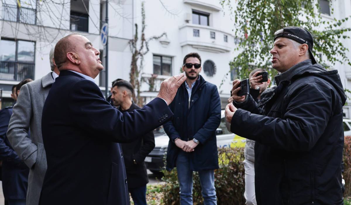 Gigi Nețoiu a mers cu formația să-și depună candidatura la Primăria București și s-a certat cu Marian Ceaușescu în curte: „Băi, securistule”