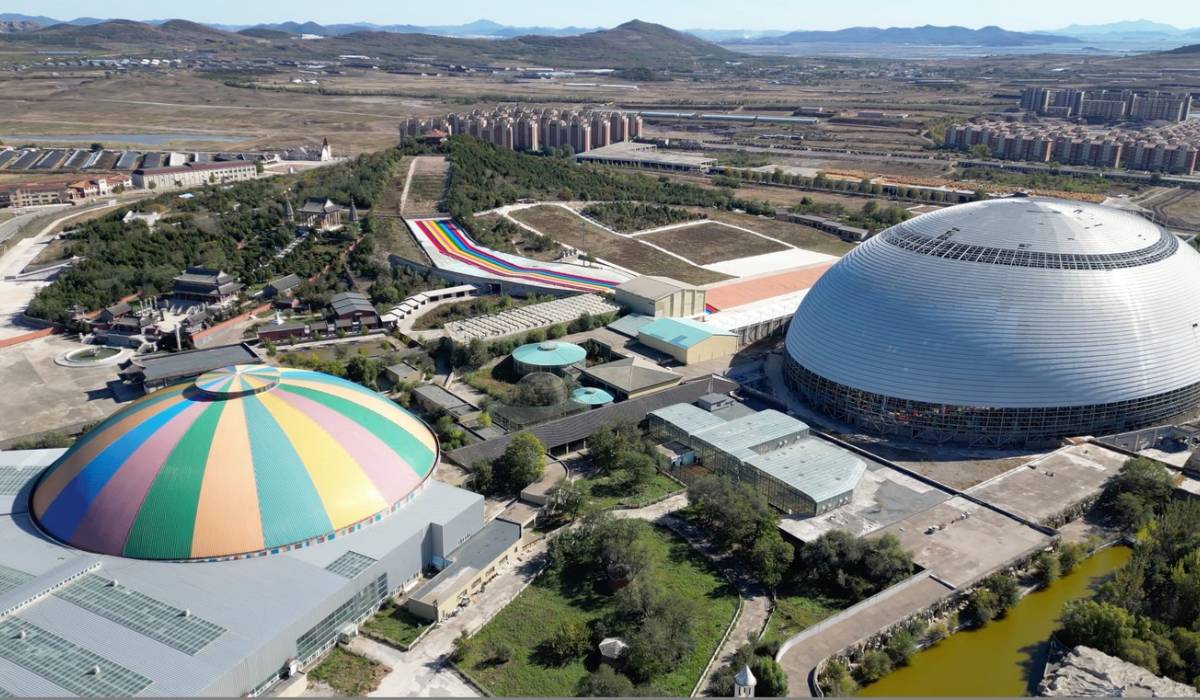 Cel mai mare parc acvatic din lume, un vis de 14 miliarde de dolari întins pe 12 kilometri pătrați,   ajuns o ruină | VIDEO