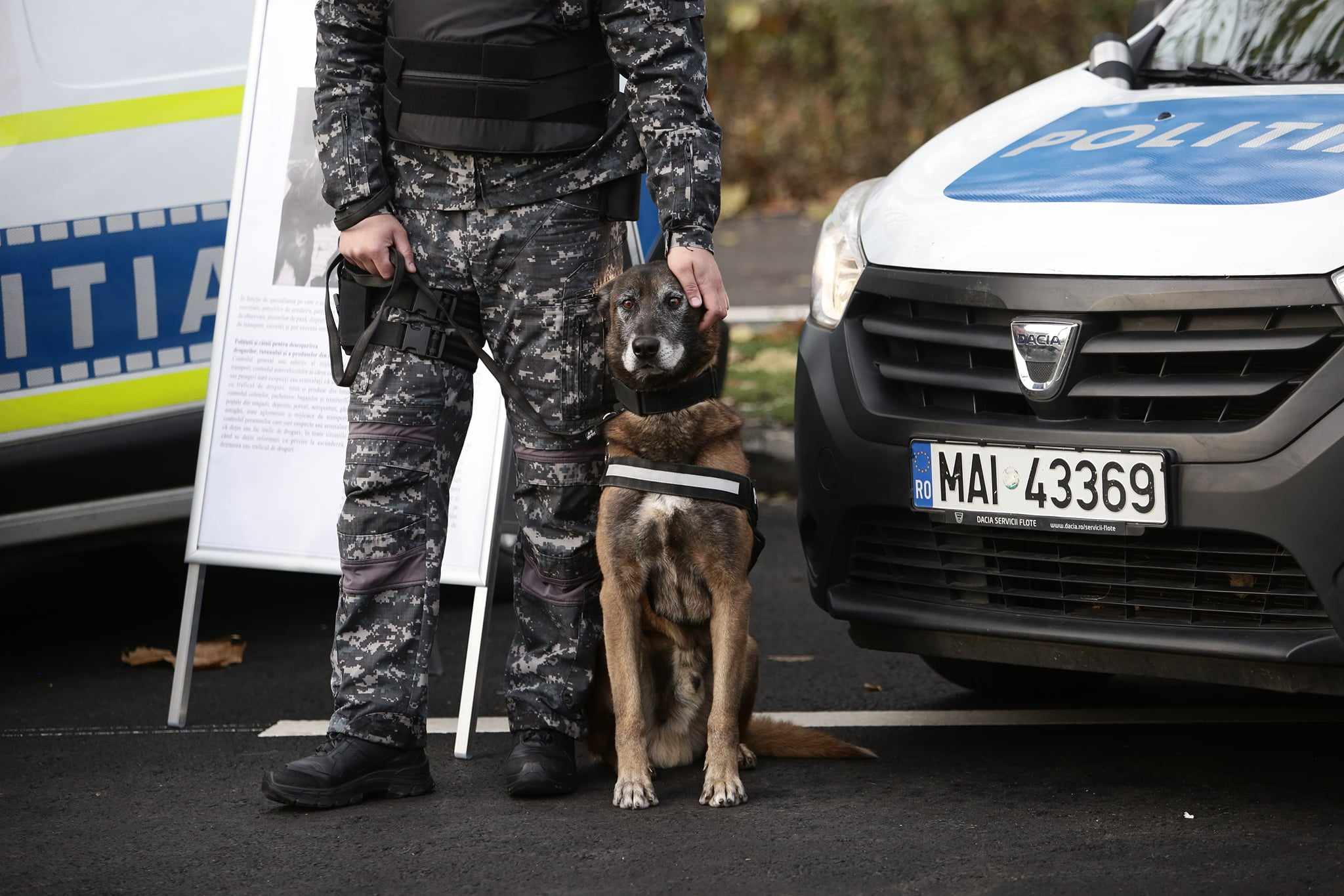Restricțiile de circulație au aglomerat centrul Bucureștiului, din cauza repetiţiilor pentru parada militară de Ziua Națională