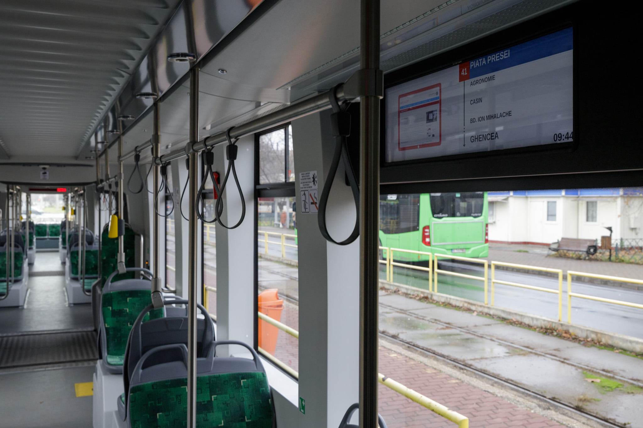 Primele 15 tramvaie Astra au fost puse în circulație. Primarul Capitalei: „Este un moment de bucurie pentru Bucureşti”. FOTO