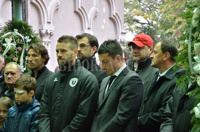 DOLIU. Neşu senior a fost înmormântat: "A avut un moment de cădere"