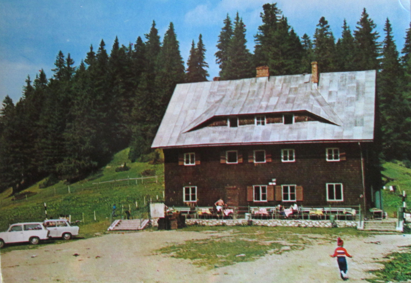 Trasee montane ușoare - lista locurilor perfecte de mers în drumeție la noi în țară