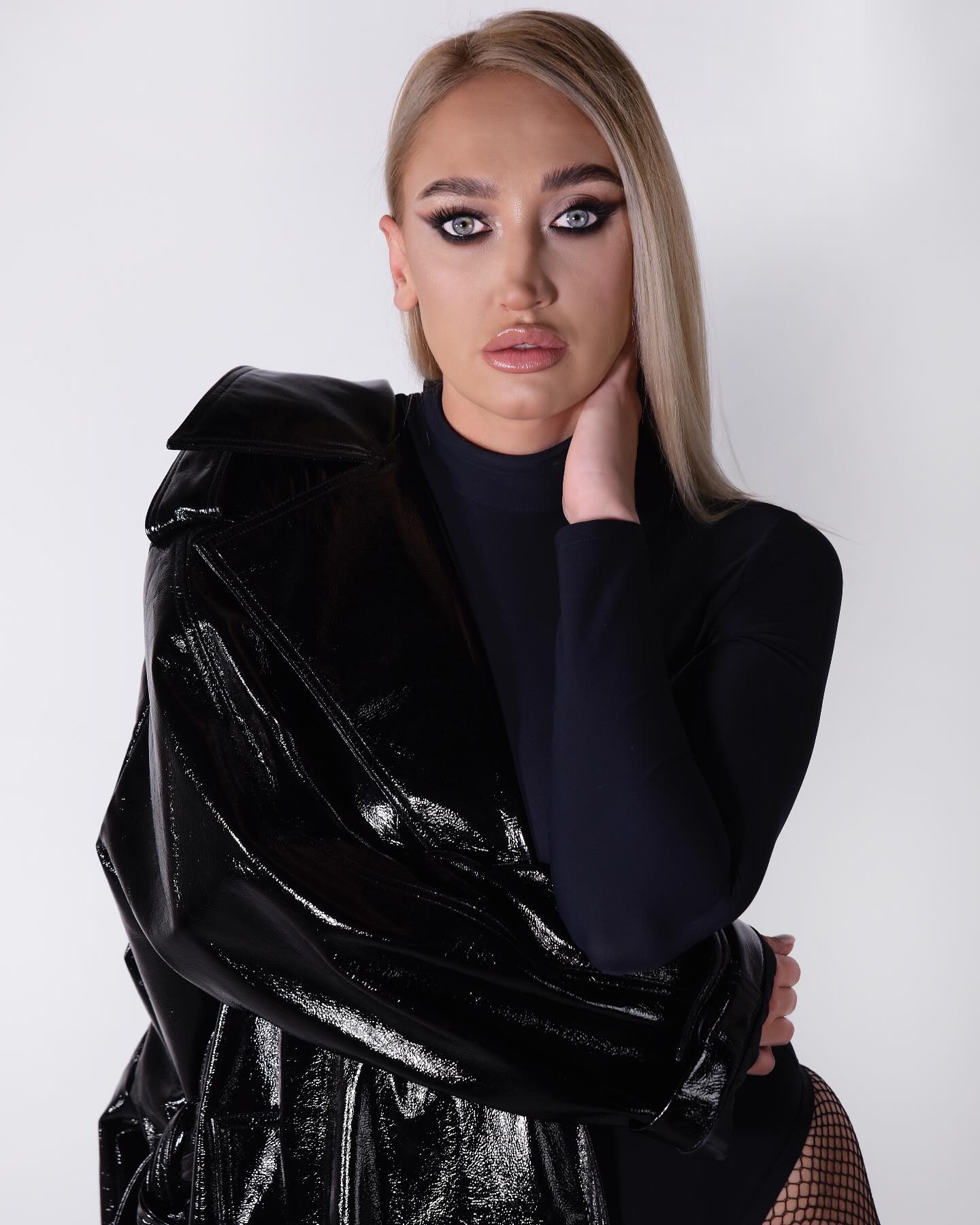 Cum i-a răspuns Ilona Brezoianu Andreei Bălan, după ce artista a atacat-o în direct la emisiunea „La Măruță”. „Te aștept cu drag să îți dau niște sfaturi”