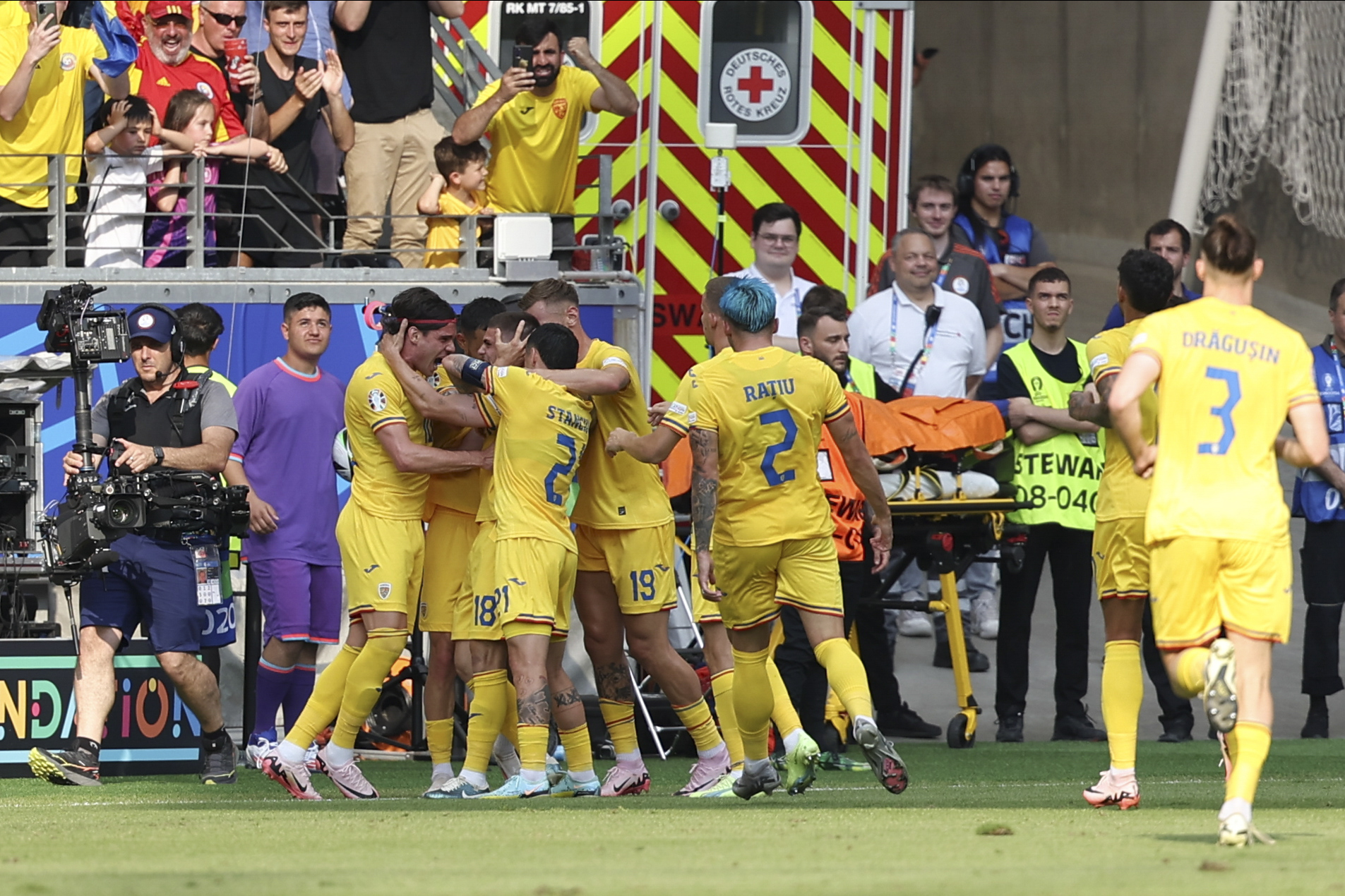 România - Slovacia 1-1 și „tricolorii” s-au calificat în „optimile” Euro 2024. Răzvan Marin a marcat din penalty, Florin Niță a securizat poarta