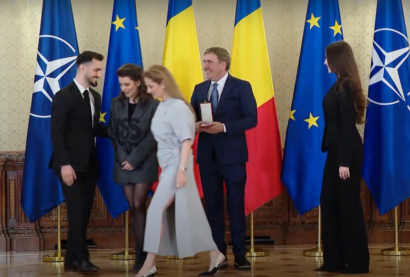 Kira Hagi și logodnicul ei, imagini rare alături de familie. Și-au făcut apariția la Palatul Cotroceni, unde Gică Hagi a fost decorat