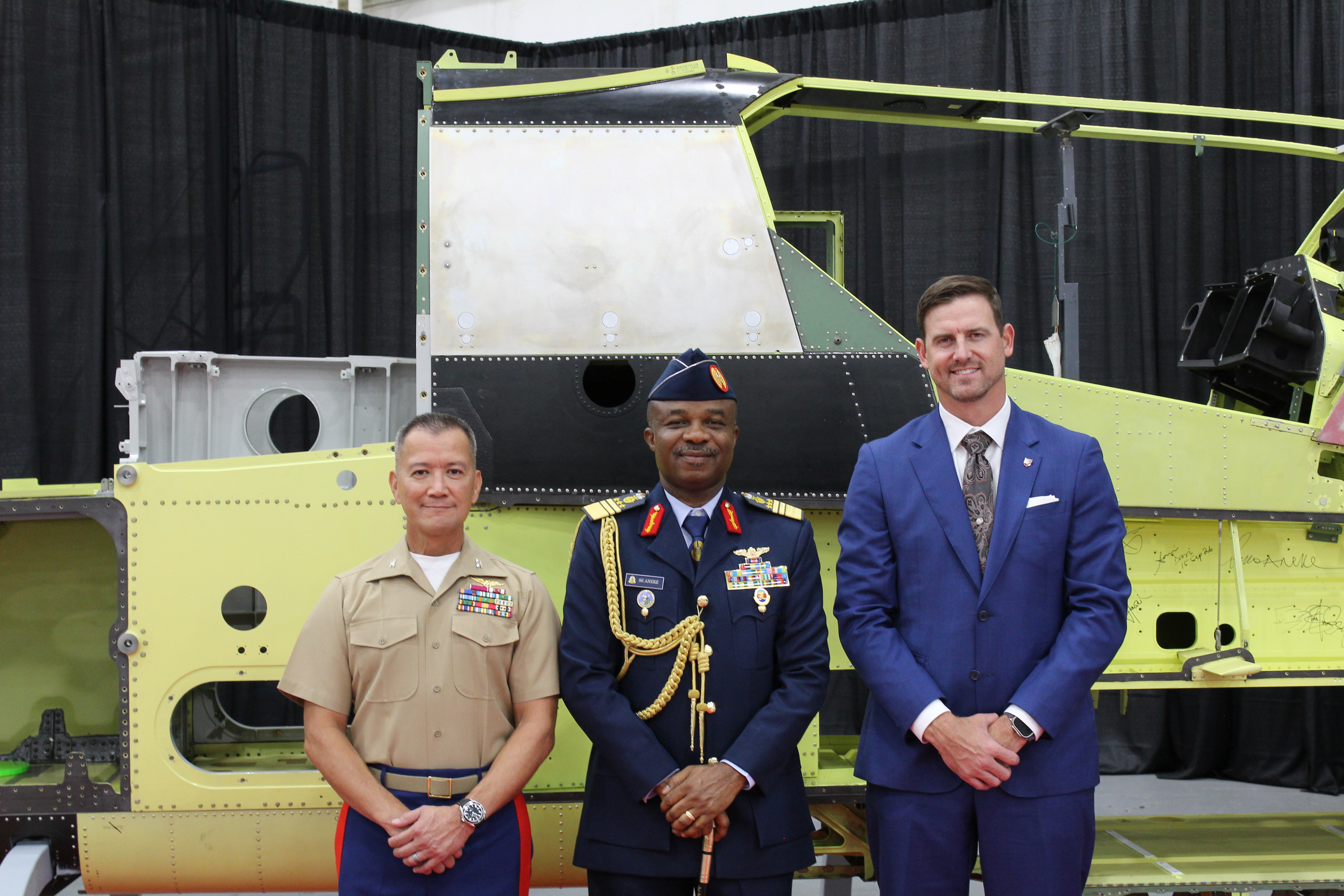 Nigerian and American officials mark the beginning of production of the first Viper intended for the Nigerian Air Force. Photo: Bell