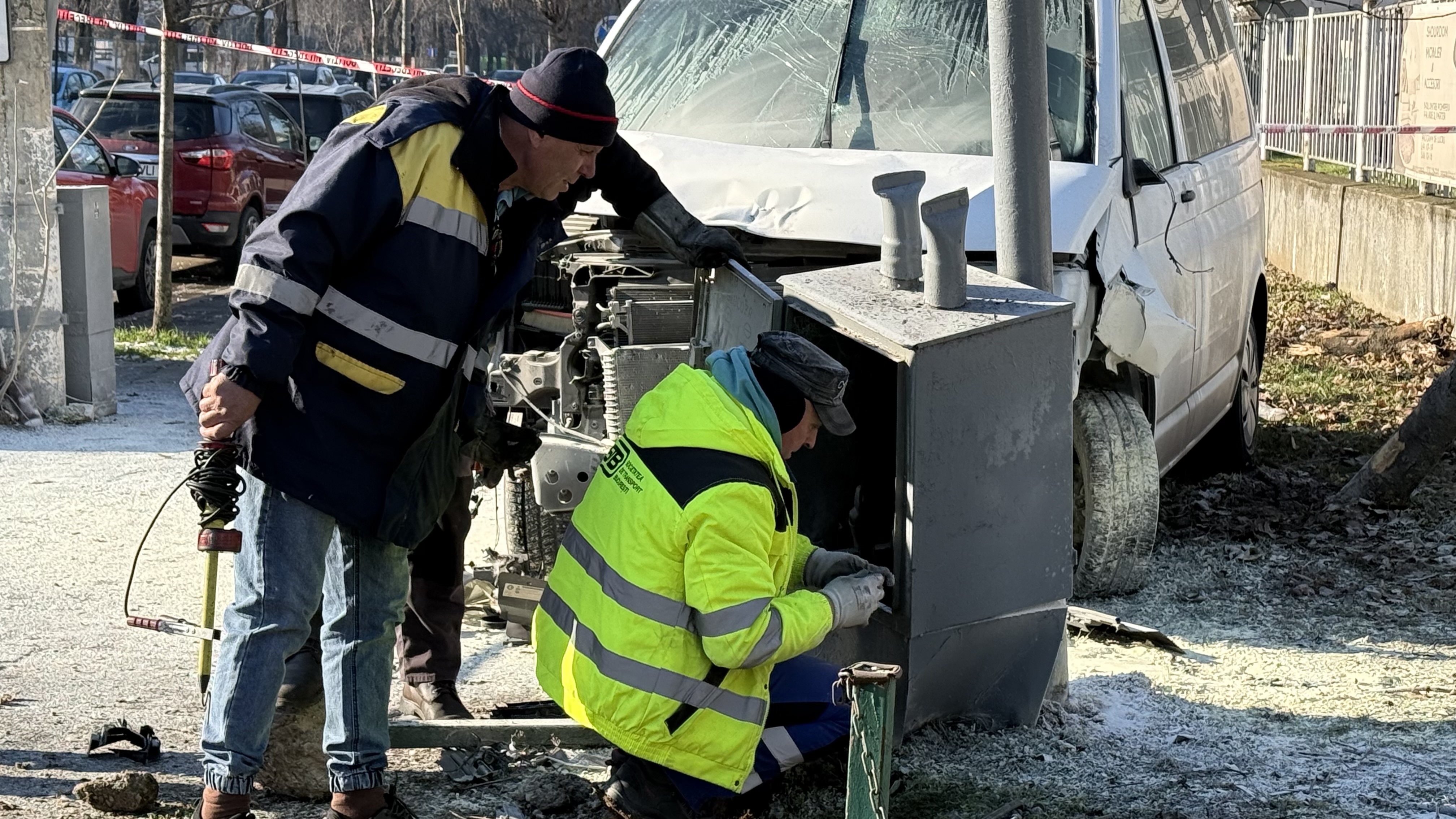 Femeie din București, spulberată de o mașină pe trotuar, pe Bulevardul Dimitrie Pompeiu. Șoferul nu era băut sau drogat