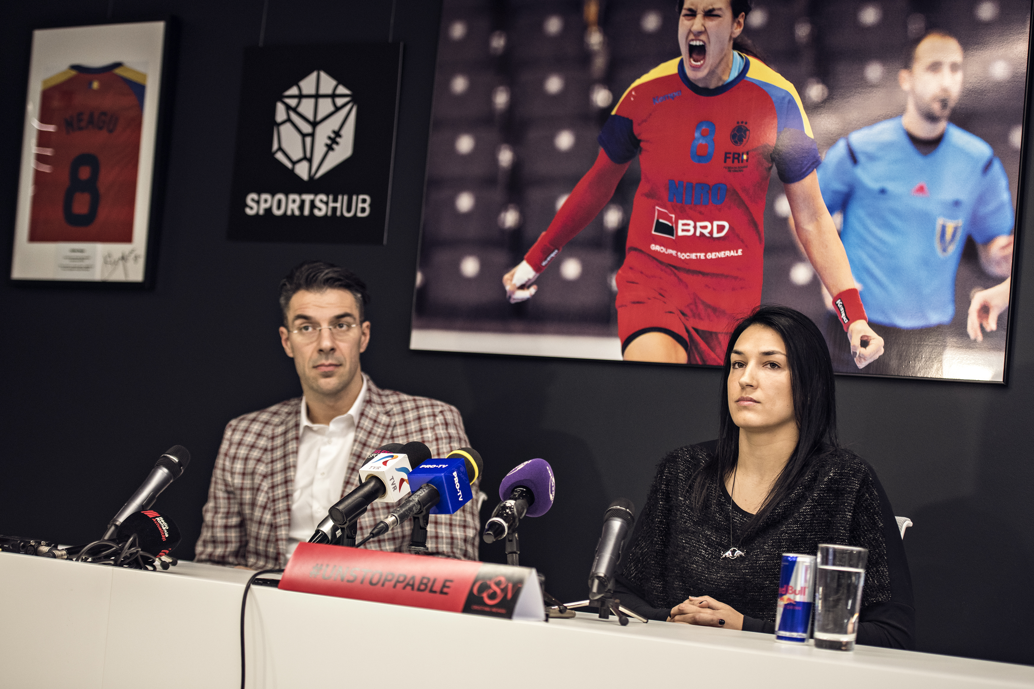 Cristina Neagu se implică în proiecte extrasportive: “Pe unde am călătorit nu am văzut atât de mulți oameni ai străzii” | FOTO&VIDEO