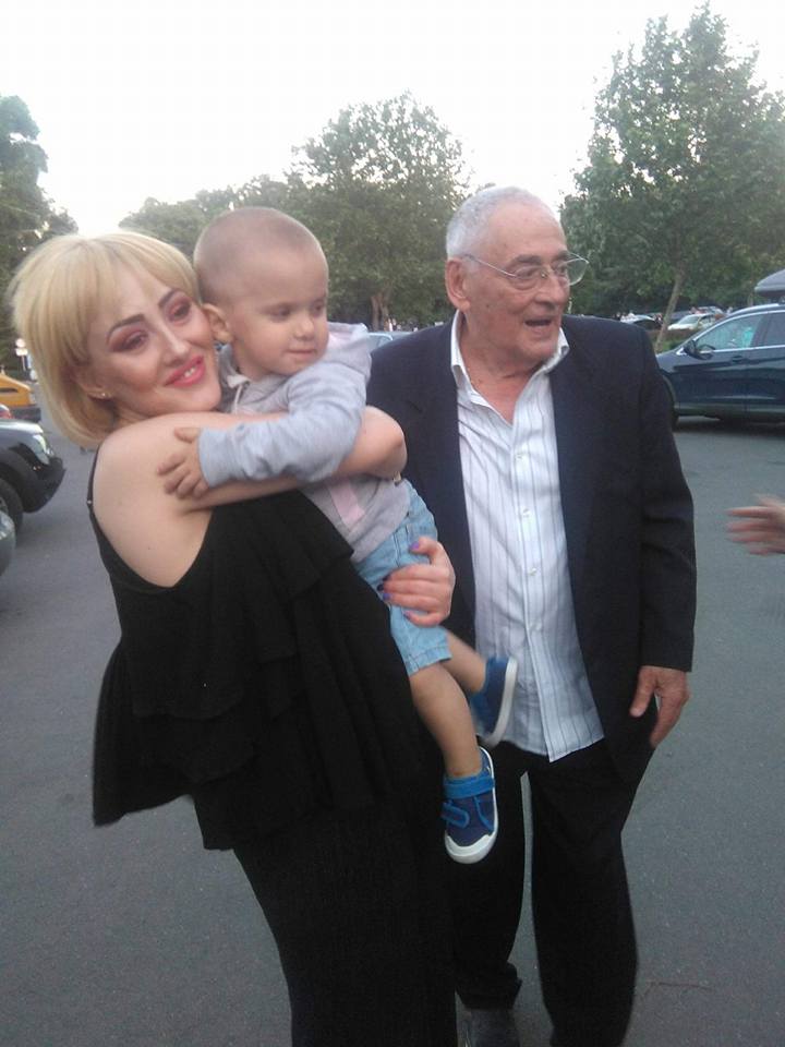 Schimb de replici între Ioana Tufaru și Mariana Moculescu. Discuția a pornit de la niște fotografii | FOTO