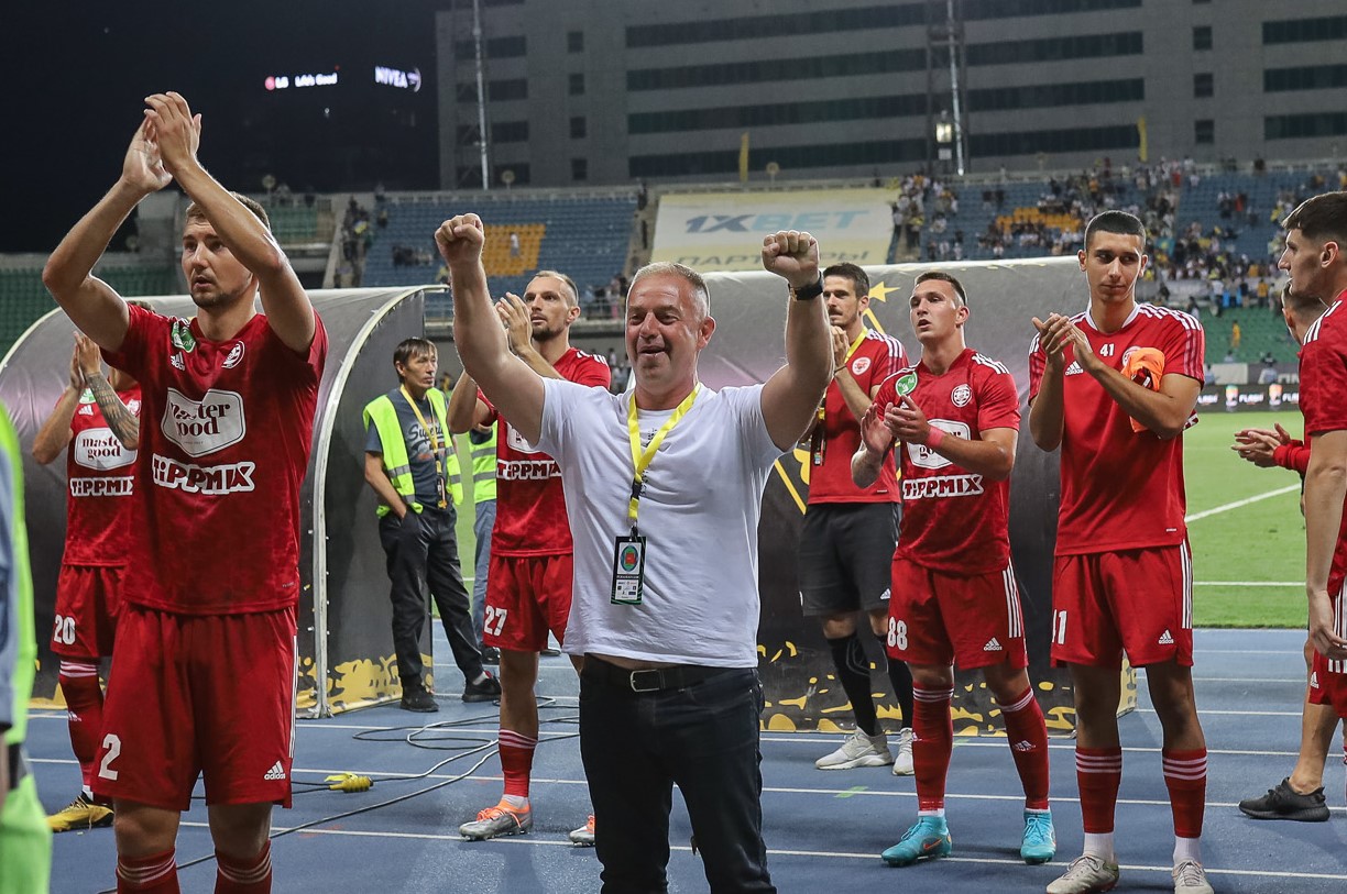 Út a pokolból: agyvérzése után ünnepelt történelmi sikert a Kisvárda  futballvezére - Sportal.hu