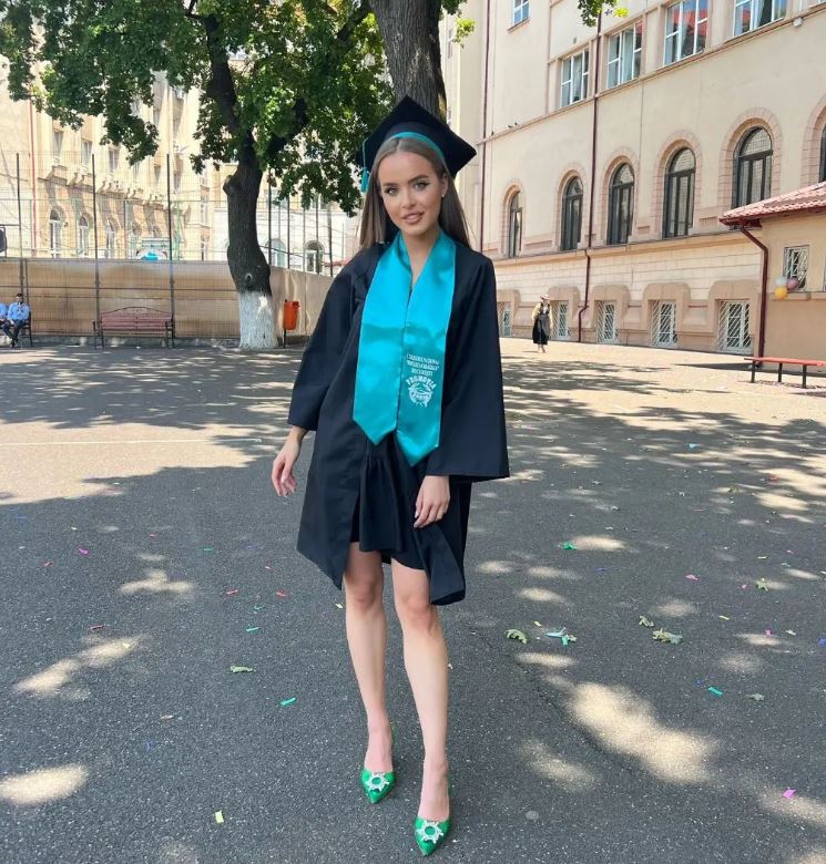 La ce facultate a fost admisă fiica Ralucăi Moianu. Mara a avut rezultate foarte bune la Bacalaureat