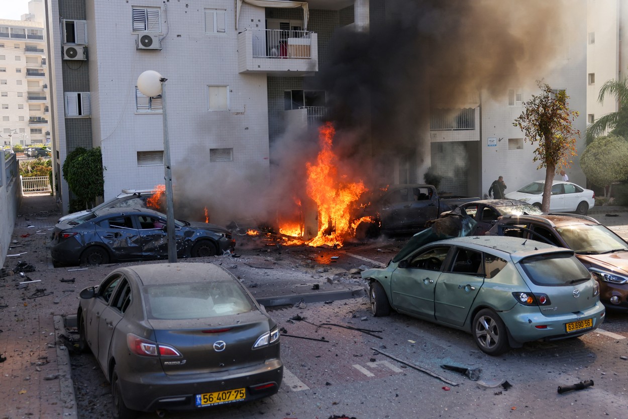 Israel, atacat de Hamas cu mii de rachete. „Suntem în război”, spune Netanyahu. Bombardamente puternice în Fâșia Gaza