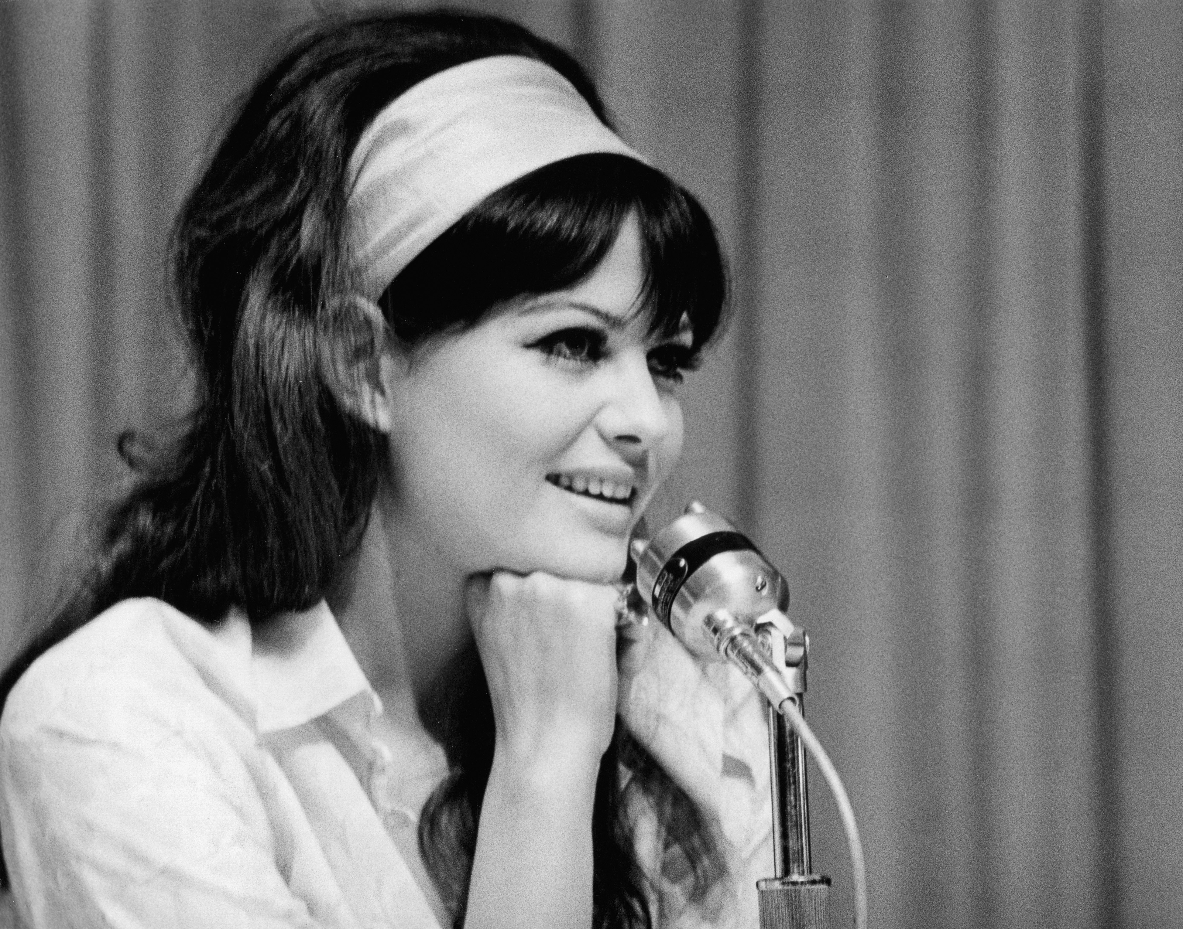 Imagini memorabile cu Claudia Cardinale. Actrița a fost considerată cea mai frumoasă femeie din lume