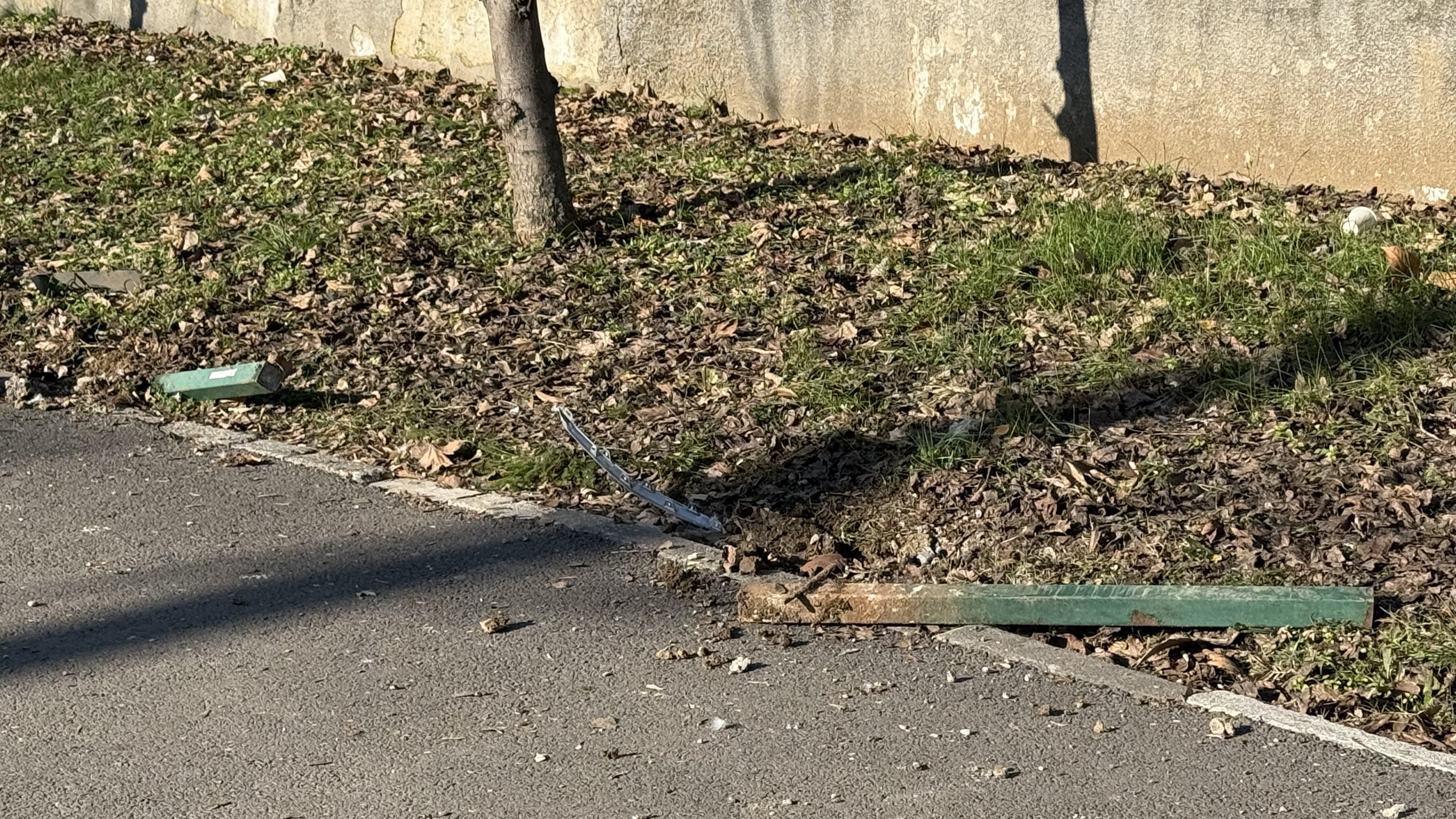 Femeie din București, spulberată de o mașină pe trotuar, pe Bulevardul Dimitrie Pompeiu. Șoferul nu era băut sau drogat