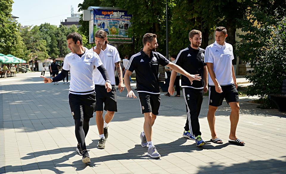 LIGA EUROPA, turul 2, retur: Botoșani - Legia 0-3 (în tur: 0-1) / Astra - Inverness 0-0 (1-0). ^Polonezii au făcut LEGEA cu clovnii Cordoș și Acsinte. Echipa lui Șumudică, zgârcită cu golurile cu scoțienii! West Ham, viitoarea adversară