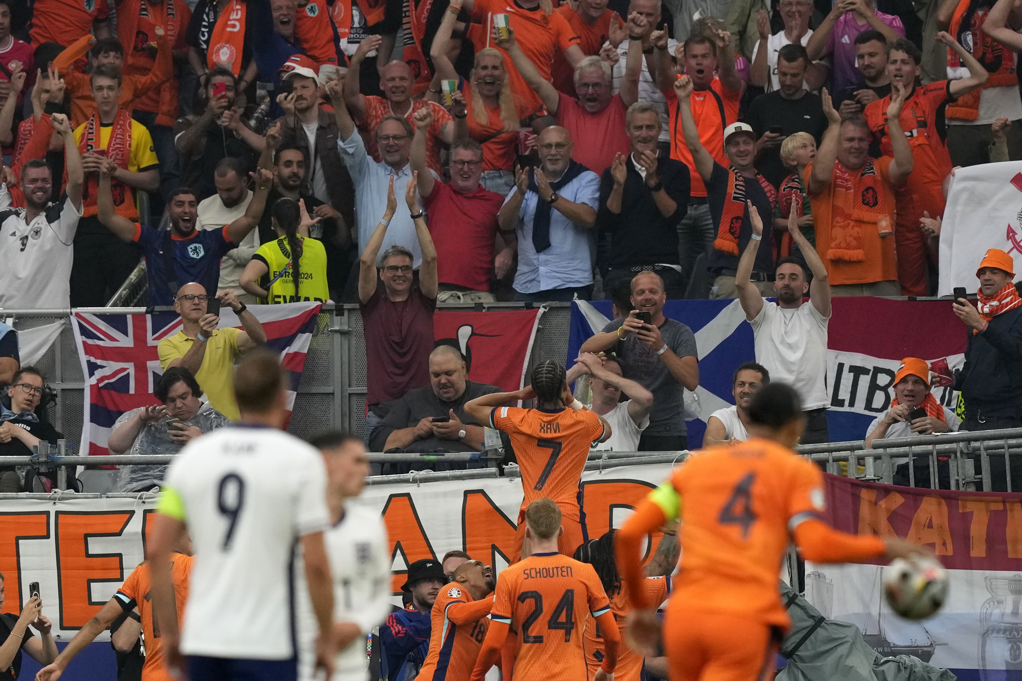 EURO 2024. Anglia, calificare dramatică în finală. Ollie Watkins a marcat golul victoriei în prelungiri