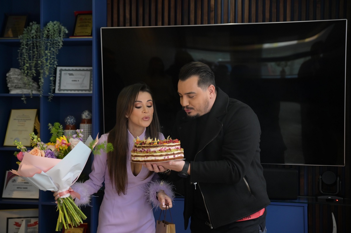 Bursucu, surpriză pentru Ana Maria Barnoschi, colega lui de la „Roata Norocului”: „Aveam doar 19 ani când am pășit în platoul de la Kanal D”