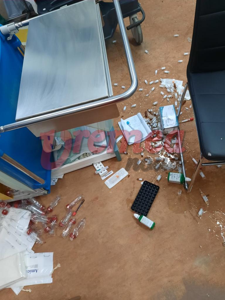 Un pacient ajuns la Unitatea de Primiri Urgențe a Spitalului Județean Vaslui a devastat salonul și a distrus aparatura medicală