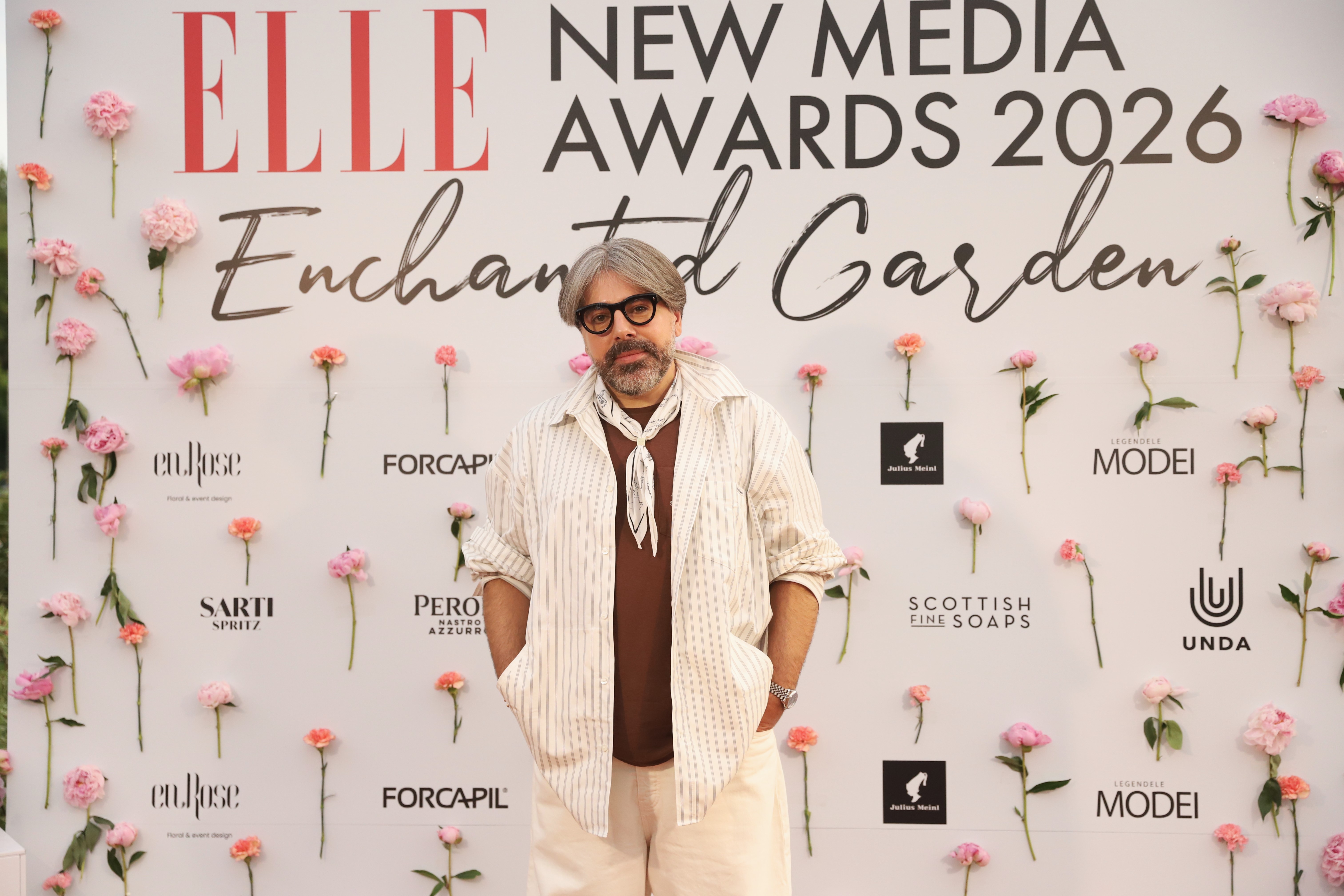Vedete și influenceri celebri la ELLE New Media Awards 2026. Cum au apărut Alexandru Ciucu și Alexandra Căpitănescu