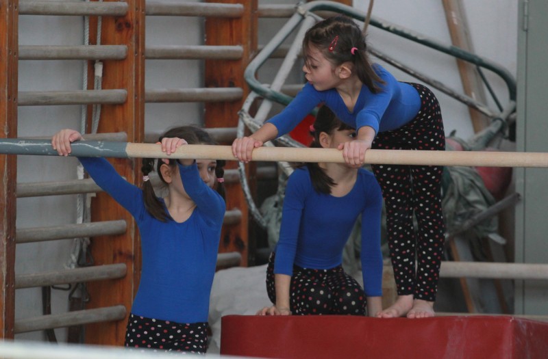 O zi din viața unor gimnaste: cu cântec spre sală, înainte! (EPISODUL 2) / FOTO&VIDEO