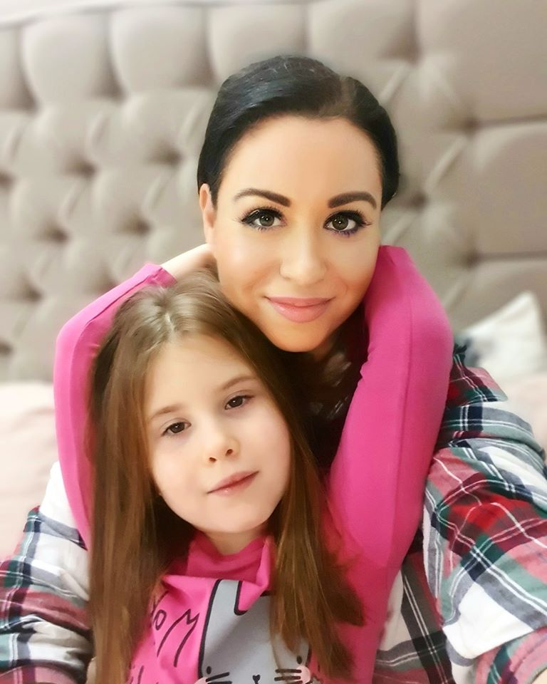 Oana Roman a rupt tăcerea la început de an. Vedeta vorbește cu lacrimi în ochi despre despărțirea de soțul ei