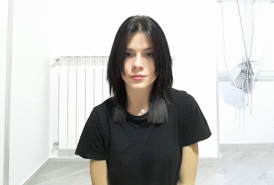 O tânără româncă s-a sinucis după ce a fost dată afară de la serviciu din Italia | FOTO