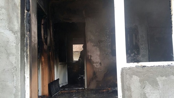 Erou de Crăciun! Un băieţel de 9 ani şi-a salvat fraţii mai mici dintr-un incendiu care le-a distrus casa