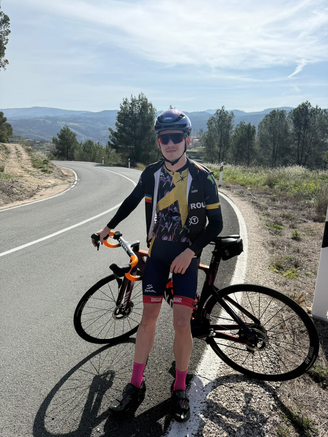 Carol Popa, sportivul care a făcut istorie pentru România la triatlon: „De multe ori, sistemul nu este gândit să ne ajute cu adevărat să creștem”