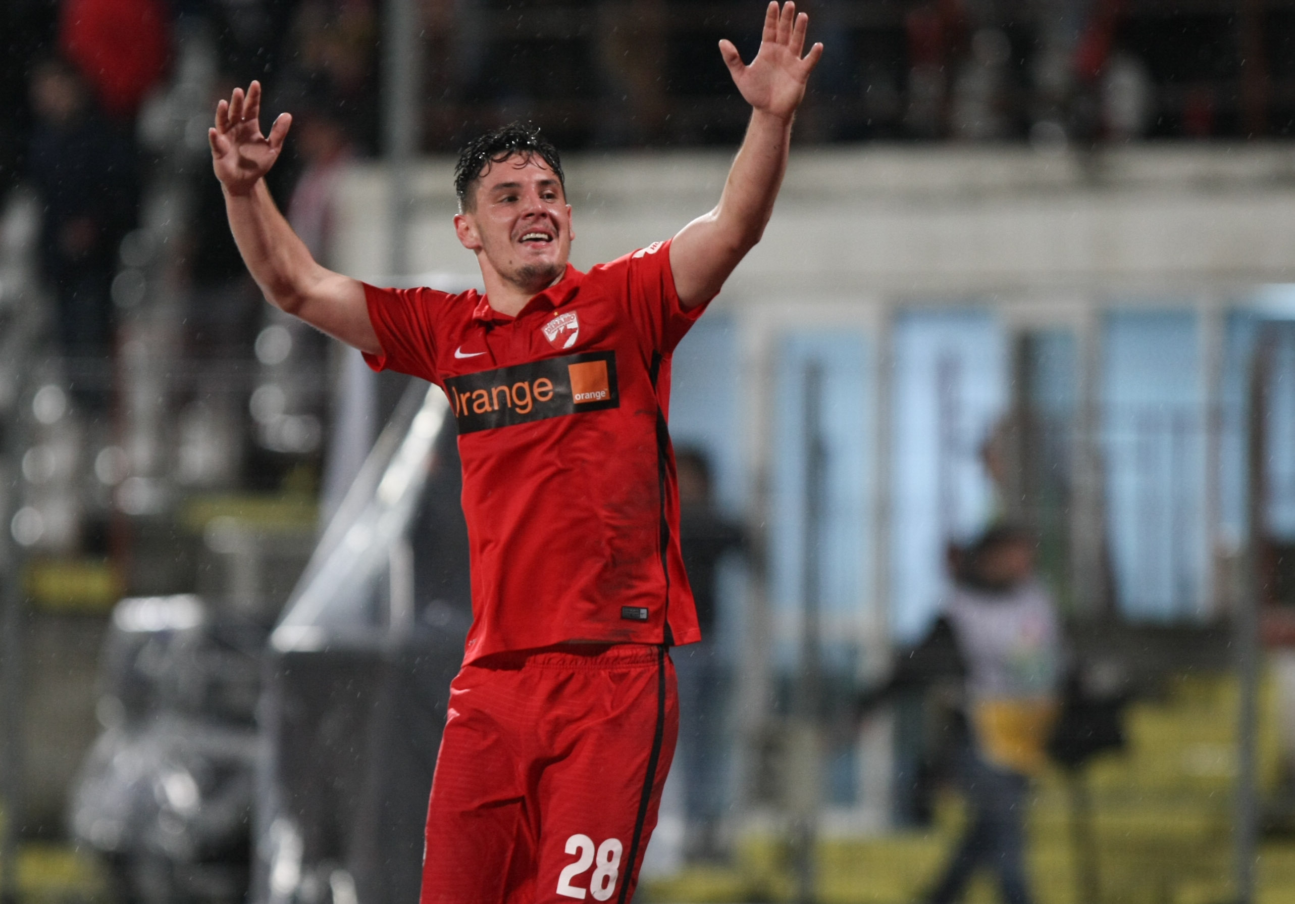 Dinamo - Steaua 3-1. "Câinii" au făcut legea pe teren și au câștigat după patru ani în faţa marii rivale / FOTO