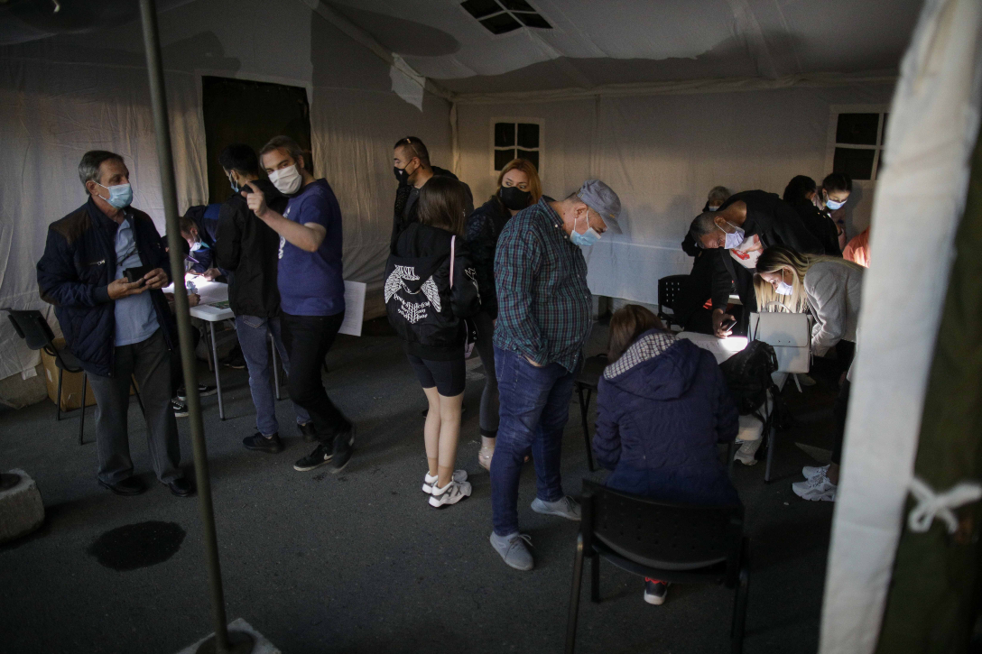 Surpriza unui doctor, la maratonul vaccinării. „Pe la 4 dimineața s-a prezentat un cuplu venerabil: domnul 94 de ani, doamna 91”