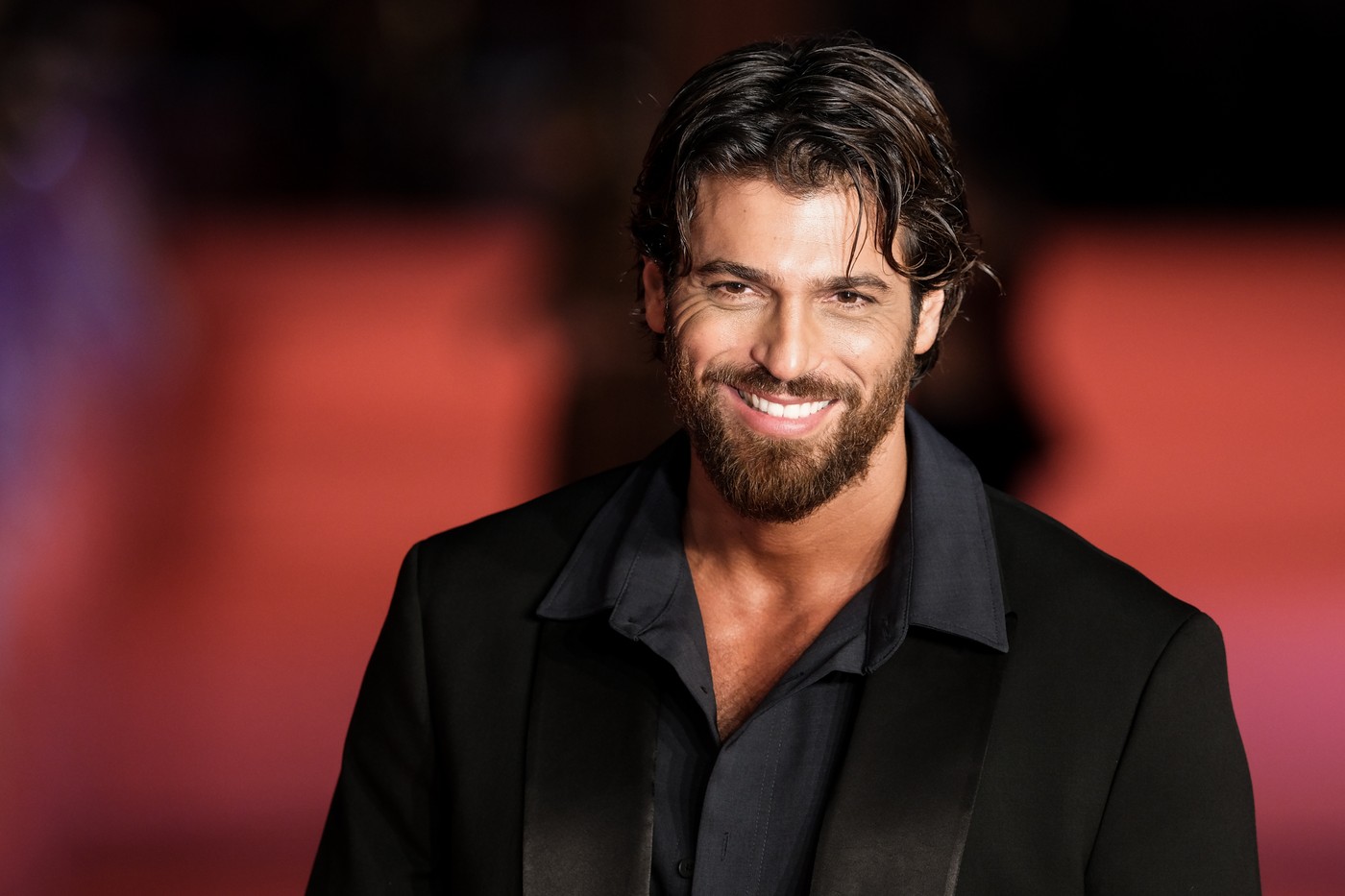 Can Yaman a fost arestat în Istanbul. Ce acuzații i se aduc celebrului actor turc