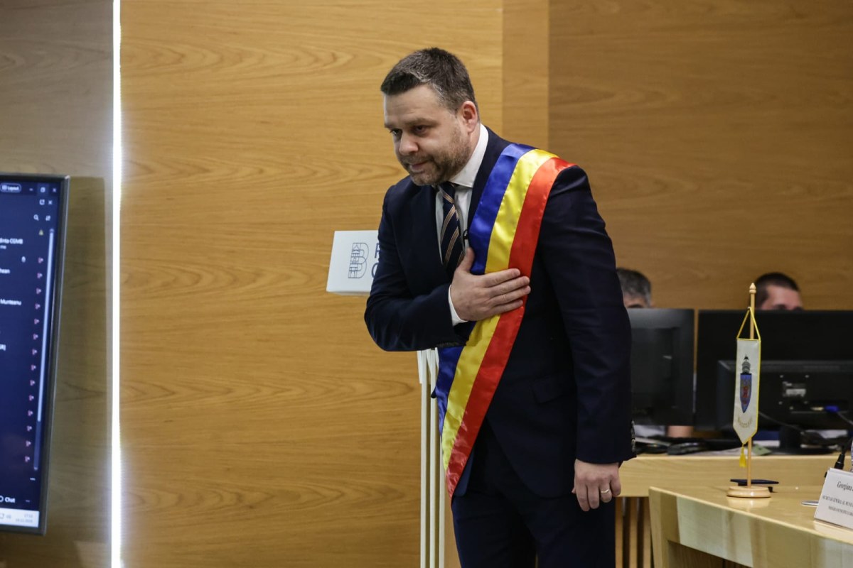 Ciprian Ciucu a depus jurământul ca primar al Bucureștiului și a cerut două lucruri