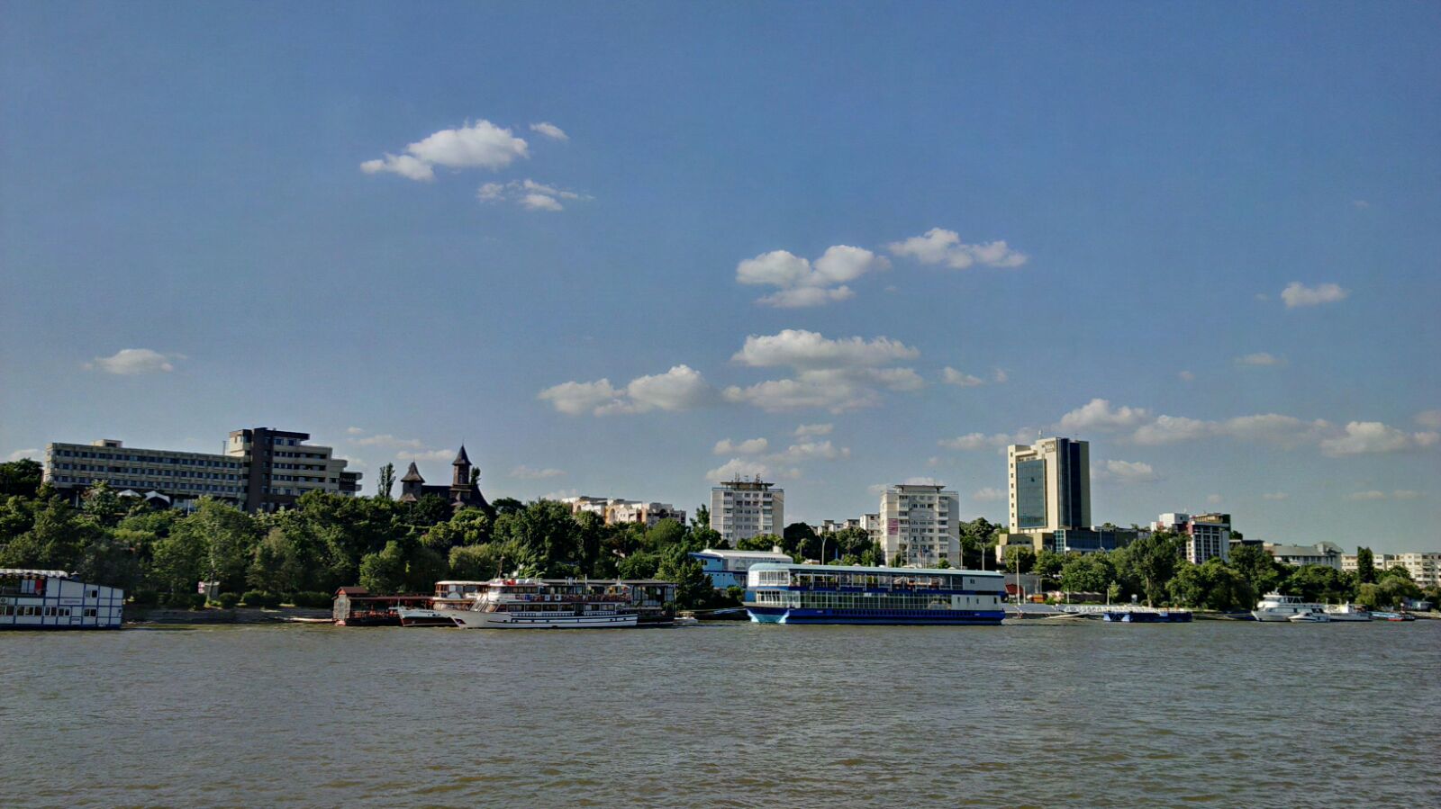 TURIST ÎN ȚARA MEA/Câteva motive să petreci Paștele la Galați. Împătimiții de istorie și gurmanzii, printre turiștii privilegiați