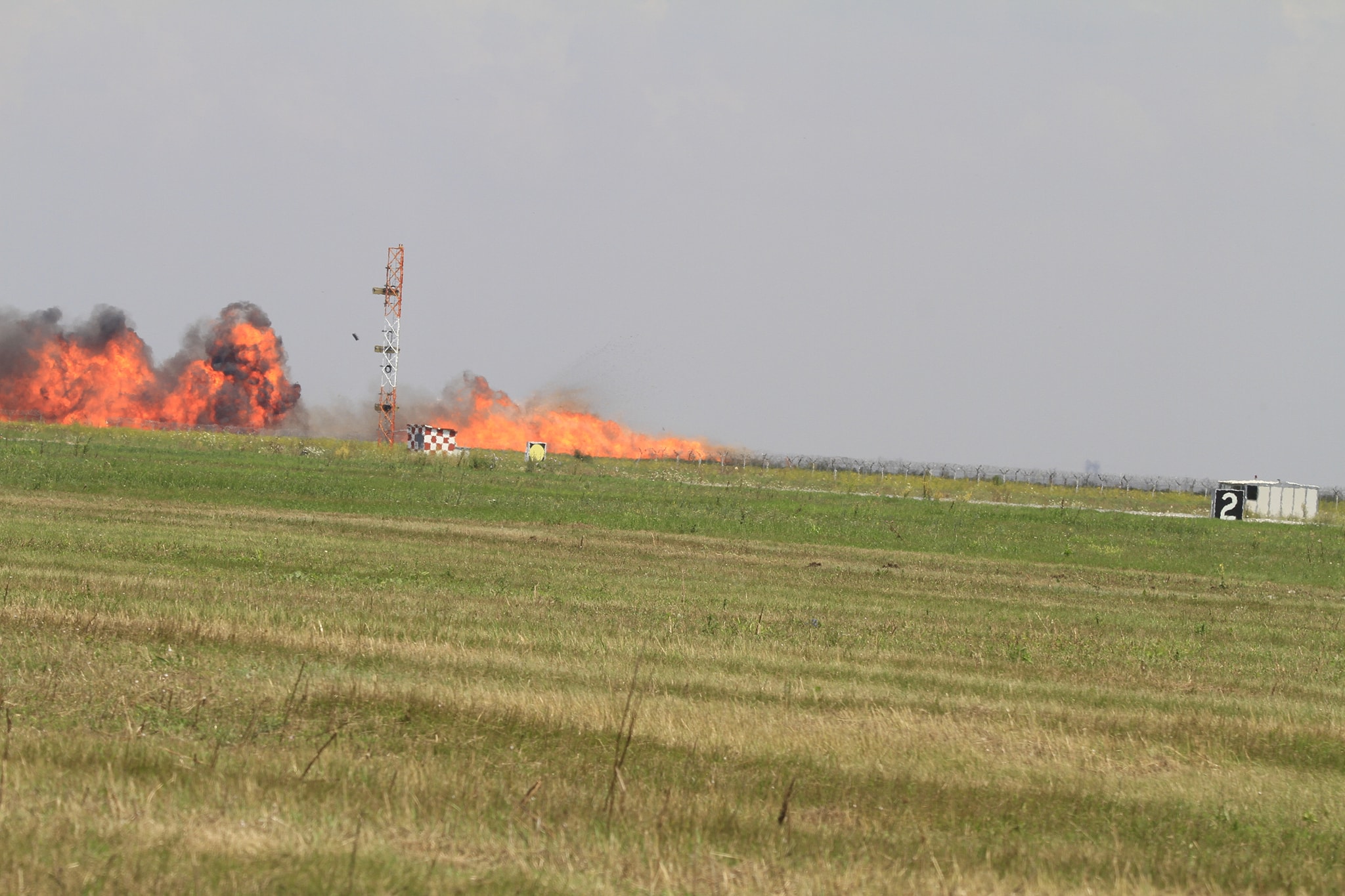 EXCLUSIV | Un martor povestește momentul prăbușirii avionului MIG 21 Lancer la showul aviatic de la baza Borcea