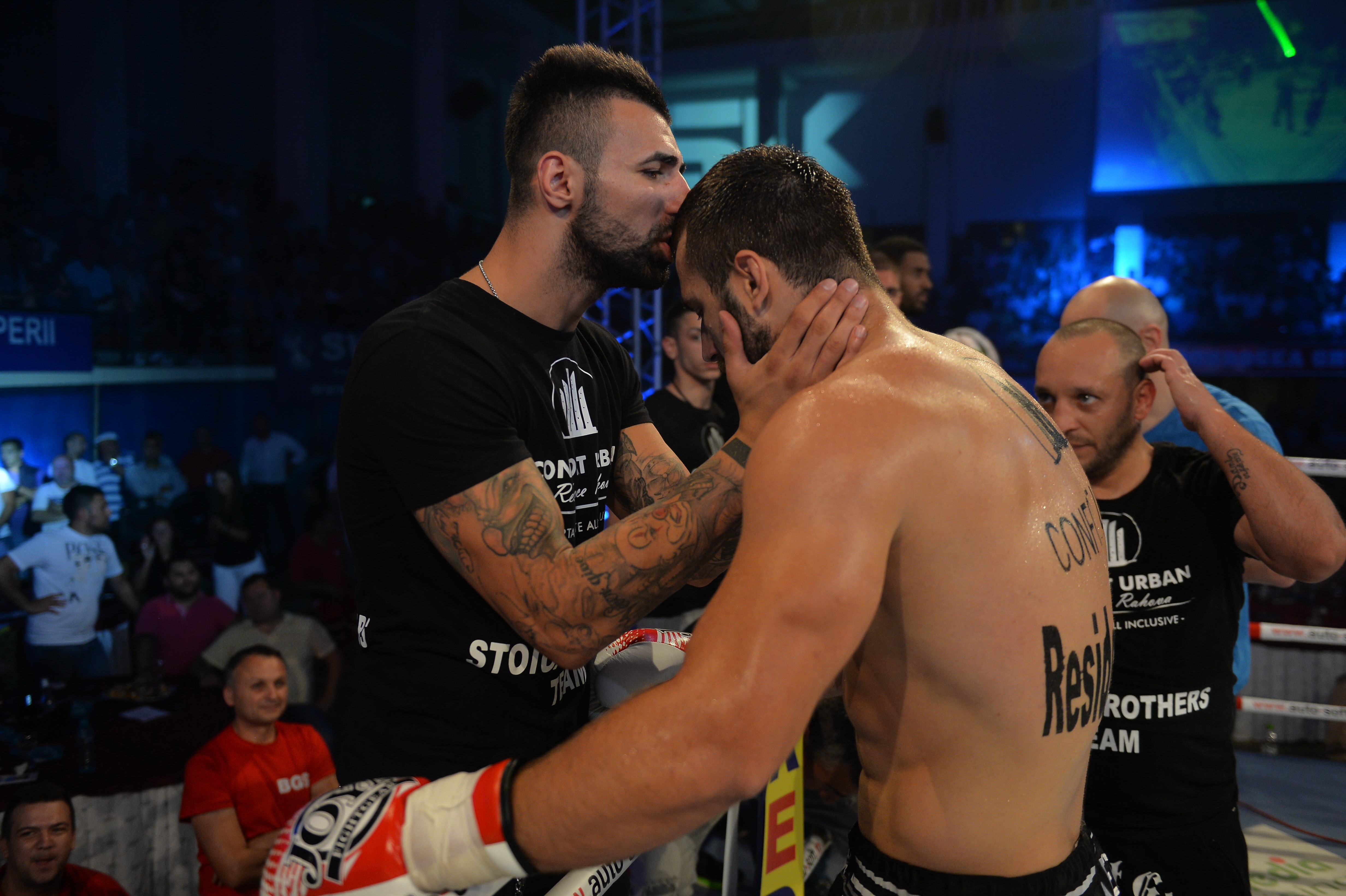 SUPERKOMBAT CONSTANȚA: Cătălin Moroșanu l-a distrus pe gigantul de 2,07 metri / REZULTATE & GALERIE FOTO & VIDEO