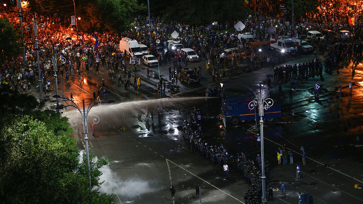 Fosta conducere a Jandarmeriei, exonerată de răspundere în dosarul „10 august”. Motivarea judecătorului militar: „Intervenția în forță beneficia de temei legal autonom și deplin”