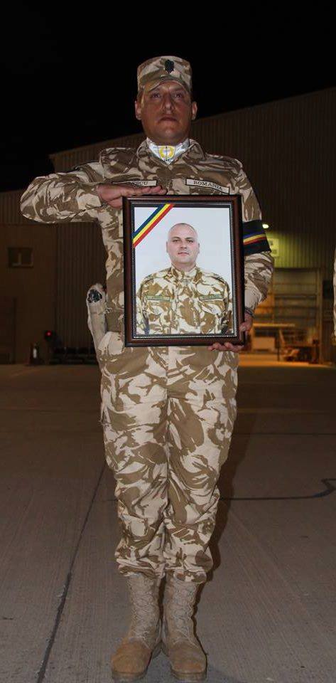 FOTO&VIDEO/ Trupul militarului buzoian Mădălin Stoica, mort în atacul cu maşină capcană din Afganistan, va fi repatriat luni