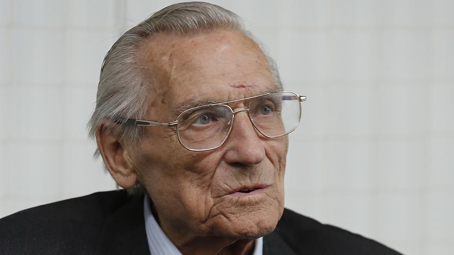 „Nem azért volt válogatott, mert jó futballista volt...” – Így köszöntötte Orbán Viktor a ma 100 éve született Grosics Gyulát