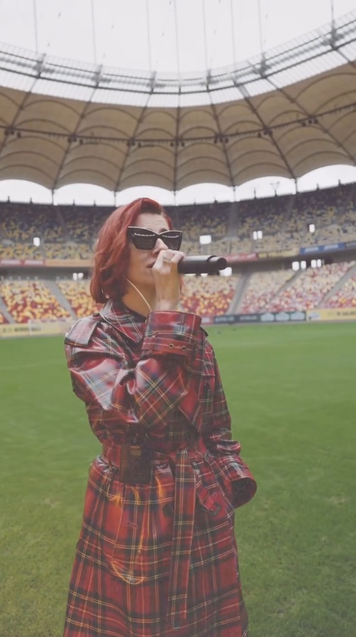 Reacția fanilor când au auzit că Lidia Buble cântă imnul României la meciul amical cu Moldova: „Am simțit un val”