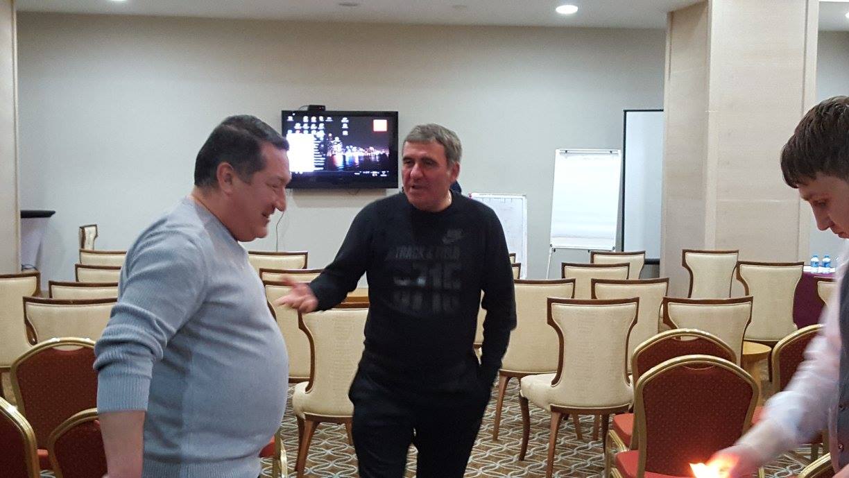 De ziua lui Gică Hagi, jucătorii i-au cerut să aibă răbdare cu ei / GALERIE FOTO & VIDEO