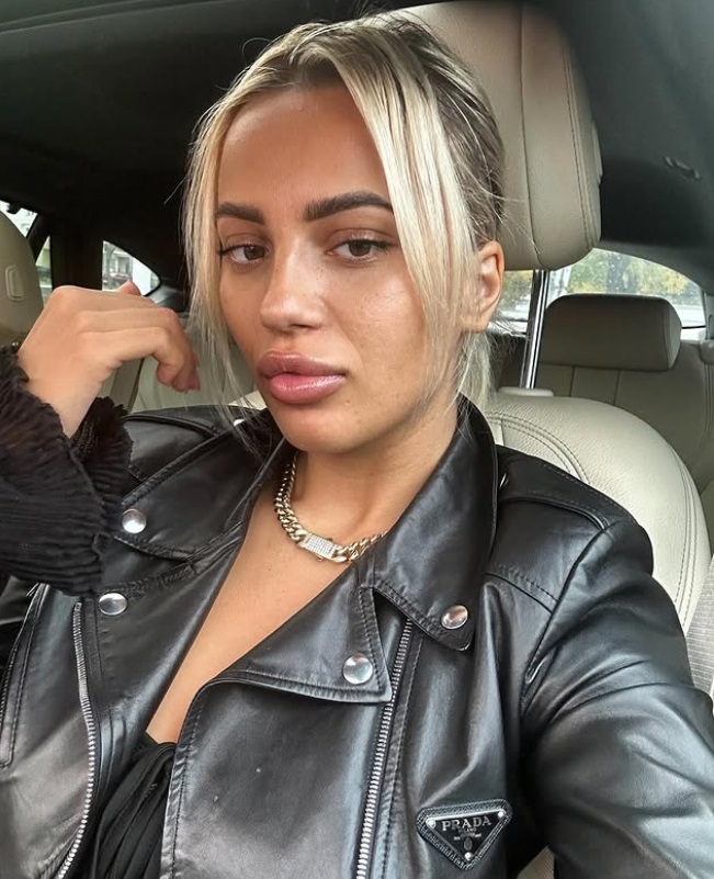 Cum arată ispita Andrușca de la Insula Iubirii 2025 în prezent. Andreea Aurică este aproape de nerecunoscut: S-a tuns scurt și nu mai e blondă
