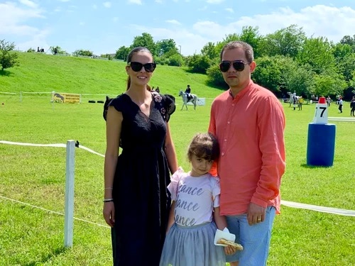 Prin ce trece Livia Graur după divorț. Prezentatoarea s-a schimbat în ultima perioadă: „Toată lumea se uită strâmb la mine”