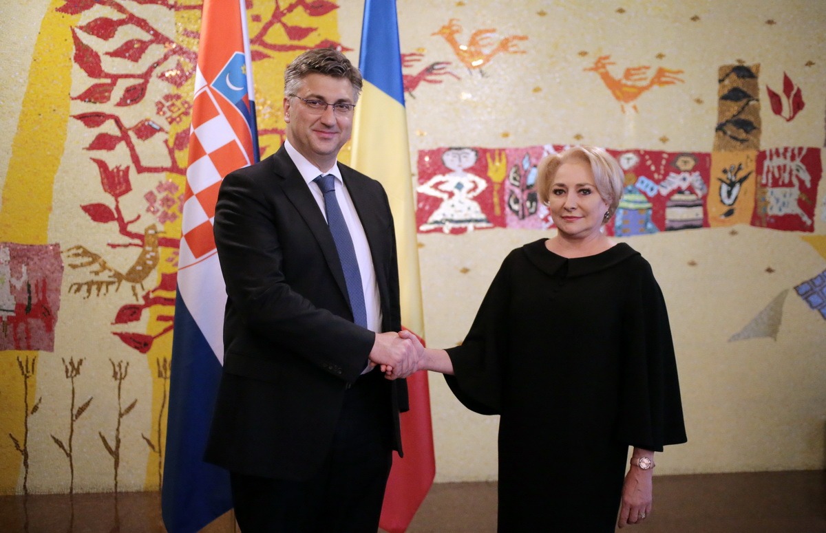 Premierul Republicii Croația, vizită oficială în România; Se întâlnește cu premierul Viorica Dăncilă și cu președintele Klaus Iohannis (FOTO)
