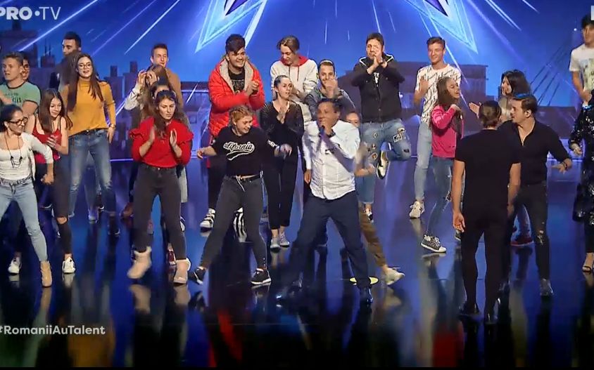 A revenit pe scena de la Românii au talent. A creat isterie | FOTO