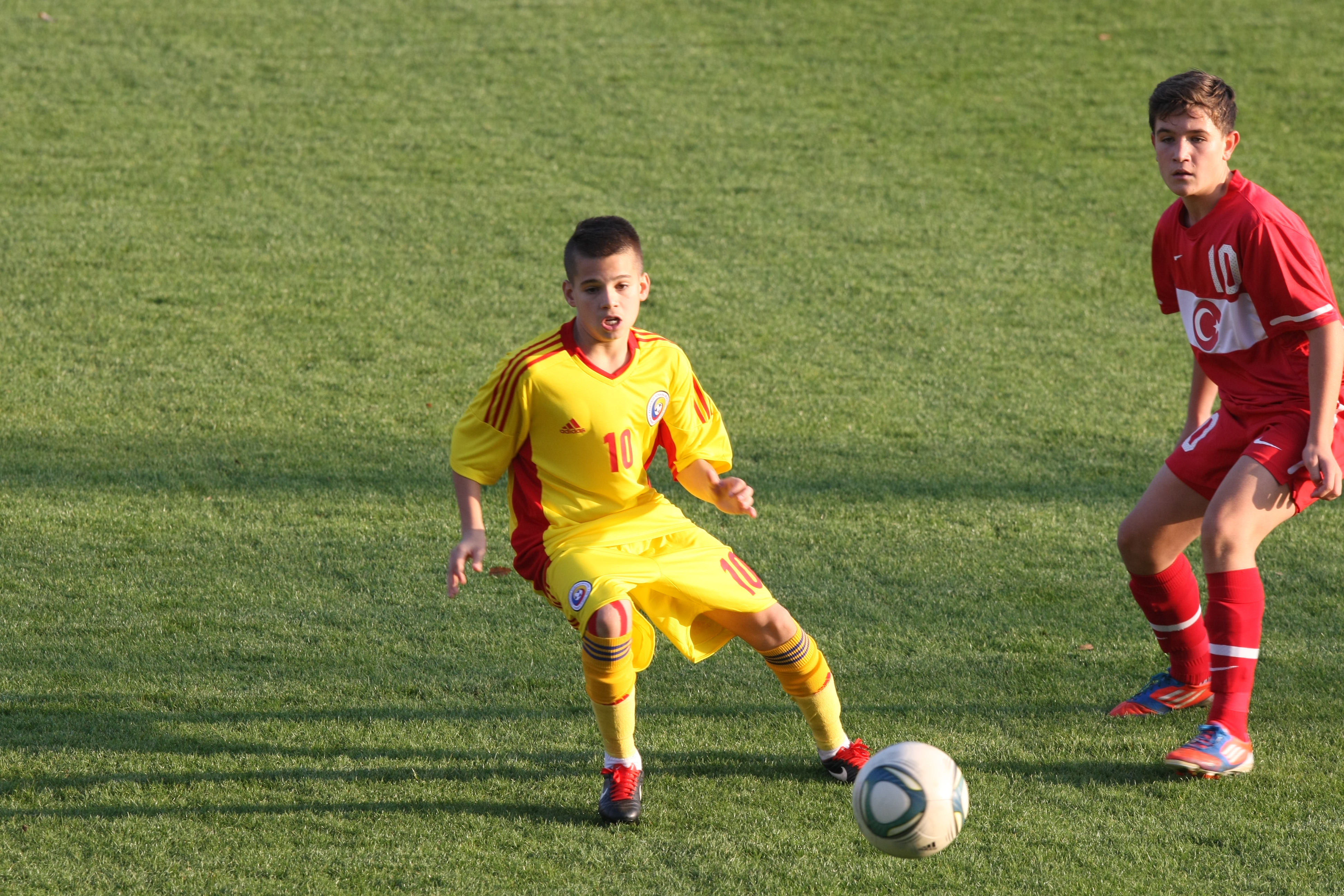 Reacția lui Gică Hagi după convocarea lui Ianis Hagi la echipa națională: "Ar fi o greșeală din partea mea" | GALERIE FOTO&VIDEO