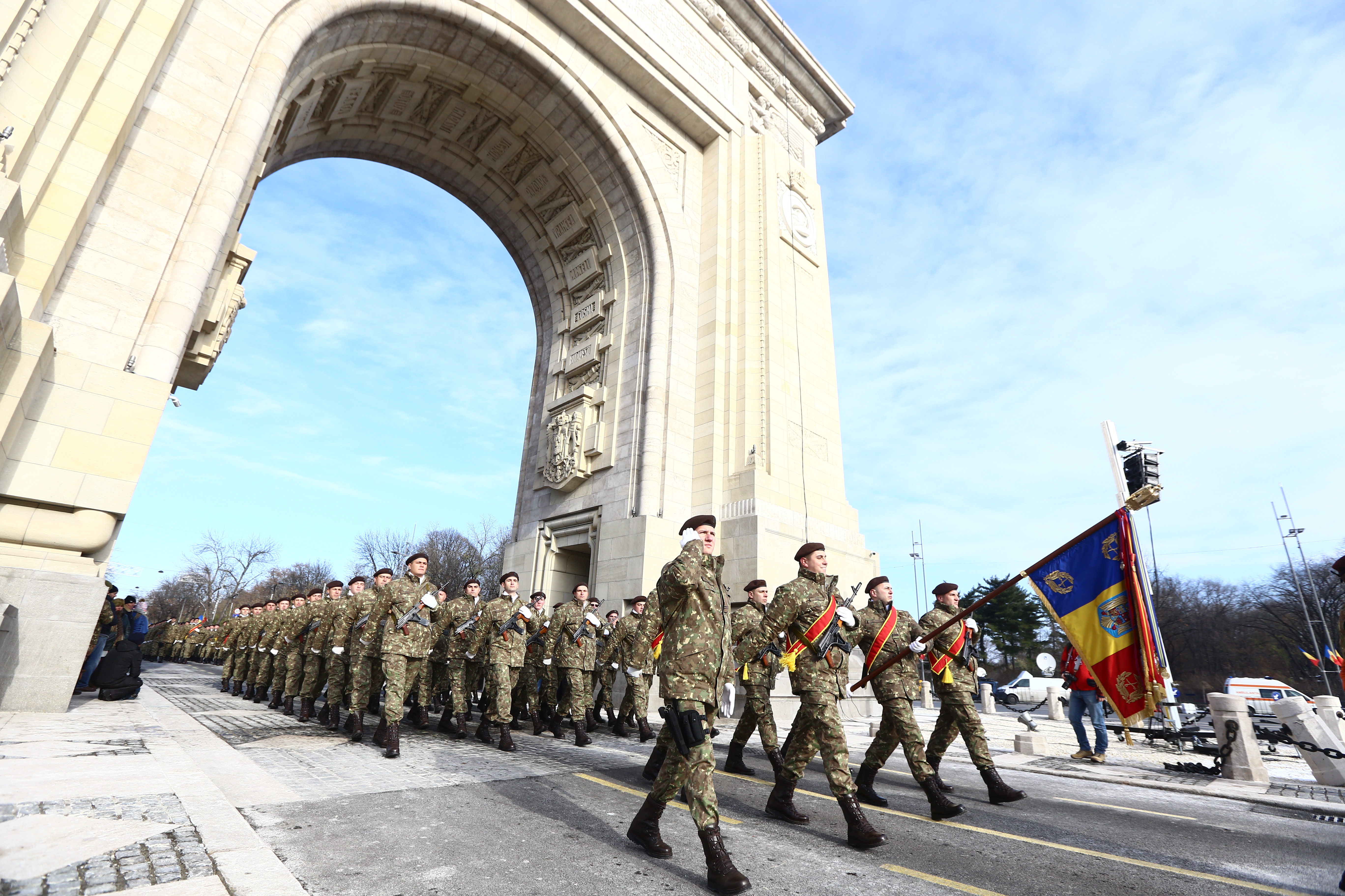 FOTO | Pregătiri la minus 6 grade Celsius pentru Parada Militară de 1 Decembrie