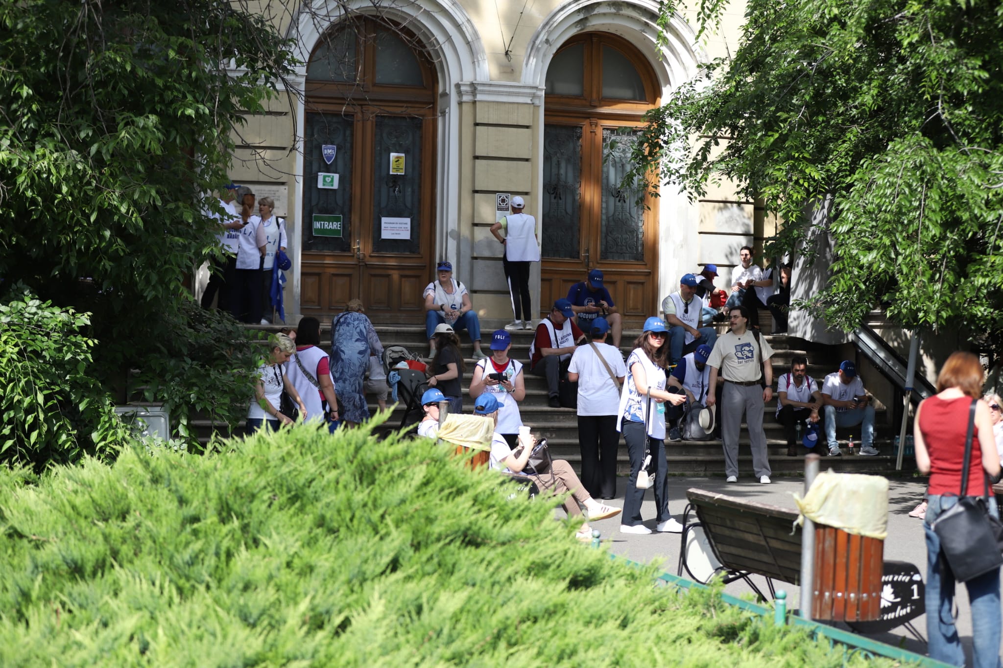 Sindicaliștii din Educație protestează la Guvern și Parlament. Examenele naționale ar putea fi afectate de proteste